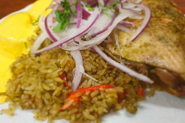 Pollo asado con arroz