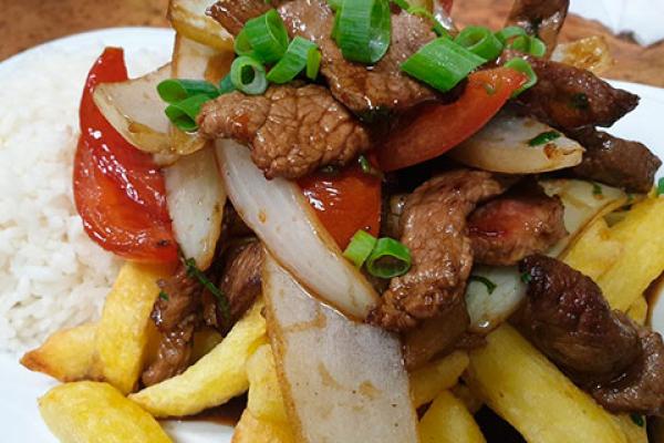Saltado de Ternera con verduras